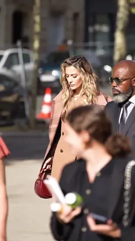 porque a filha de Michael Jackson não quer trocar seu guarda costa de 60 anos #curiosidades você sabia