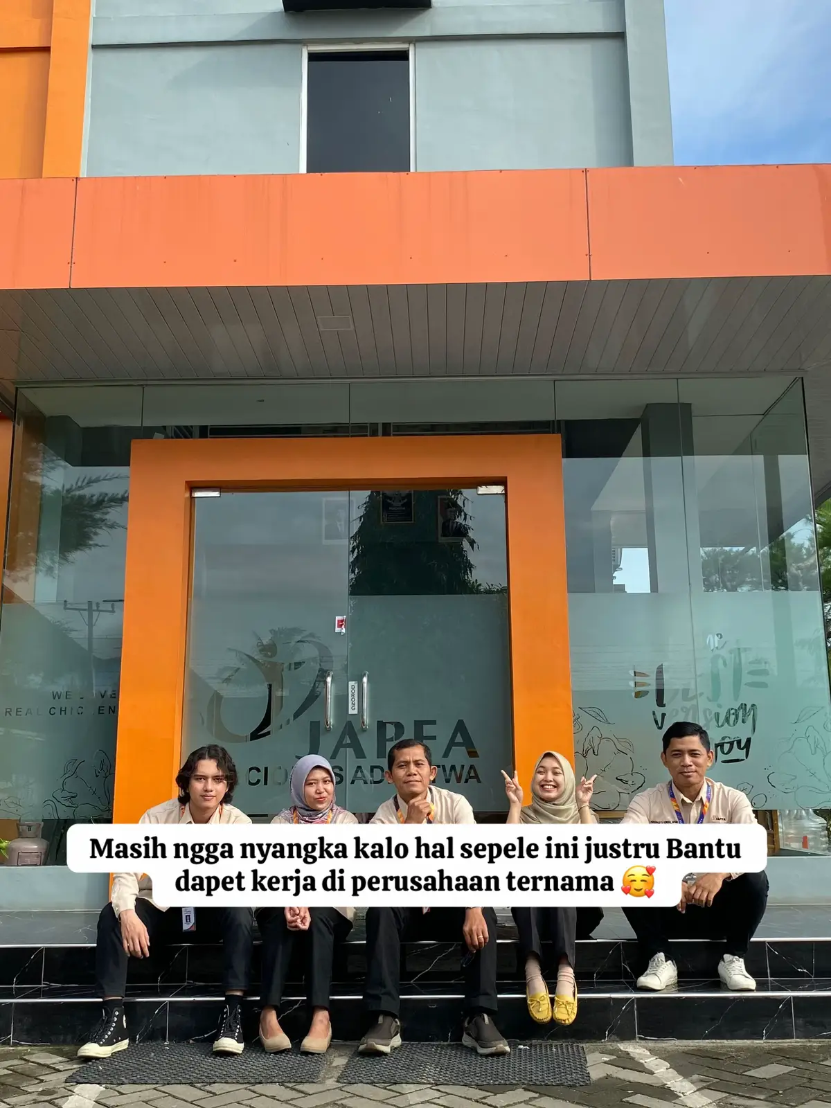 Semoga temen2 yang baca ini dan Sedang Cari kerja segera di pertemukan dengan Kantor yang super greenflag 😇🙏🏻  #corporatelife #fyp #viral #office #challenge 