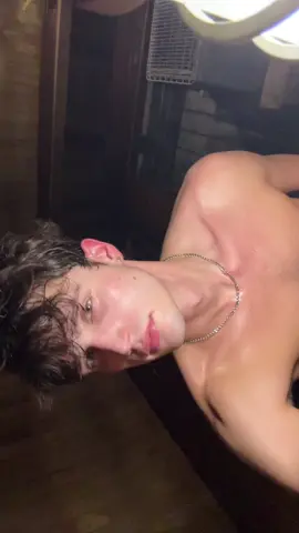 👹