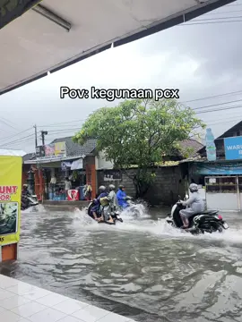#fypシ゚viral #banjir #bali #jetski #firaltiktok🔥🔥🔥✌️ #madura 