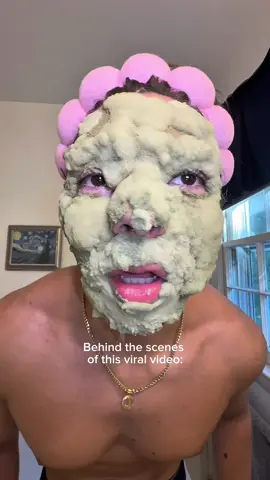 Deep cleansing with the Bubble Holy Basil mask🫧