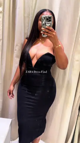 New Zara Dress Find CONTRAST LACE DRESS SWEETHEART NECKLINE MIDI DRESS #zara #zaradress #lacedress #zaranewin 