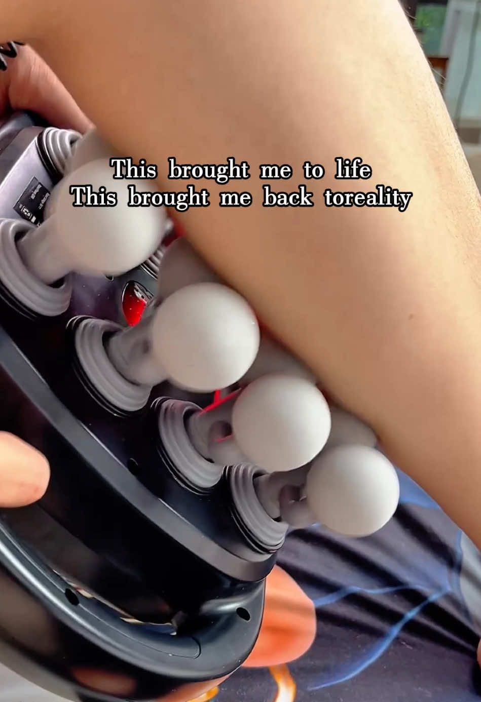 By far I haven’t found anything that tops this one. So good. #backmassage #backmassager #omg #backpain #wow #feelsgood #postworkout #tiktokshopcreatorpicks #16headmassagegun #deeptissuemassage #massager #presentideas #bodyaches #fitlifestyles