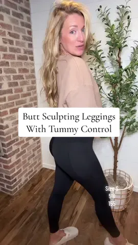 @halara_official has perfected the catfish buttlift legging! 😂😂 #halara #buttliftingleggings #activeinhalara  #Tummycontrolleggings #halaraleggings  