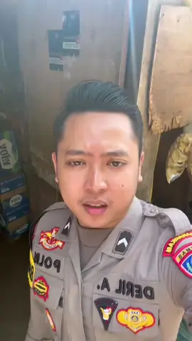 Bhabinkamtibmas Ds. Penidon Bripda Deril Arinova sambang Ds. Binaan