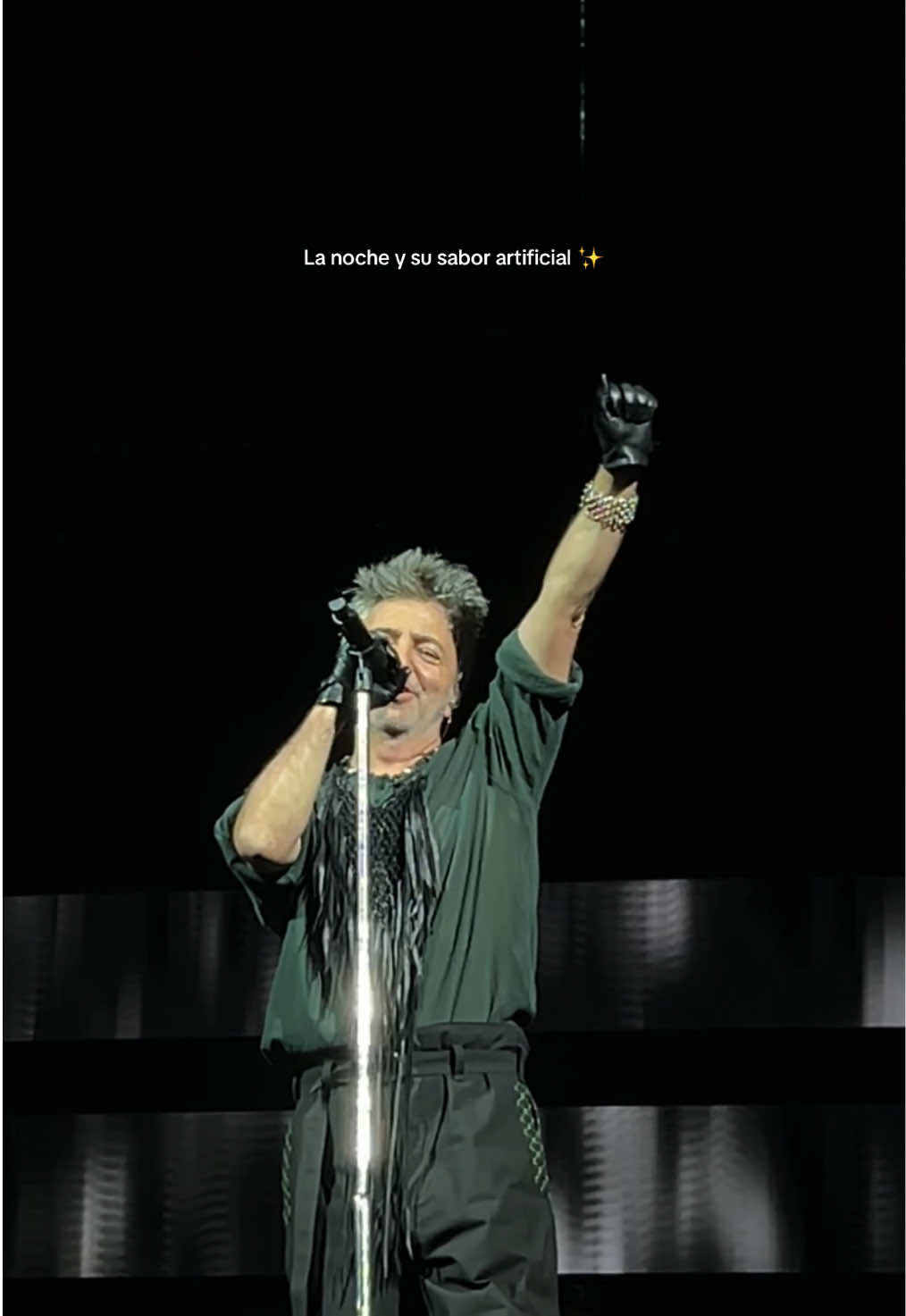 otro video más de los babas en Montevideo porque sssssi #babasonicos #fyp #antelarena #uruguay #argentina @Babasonicos 