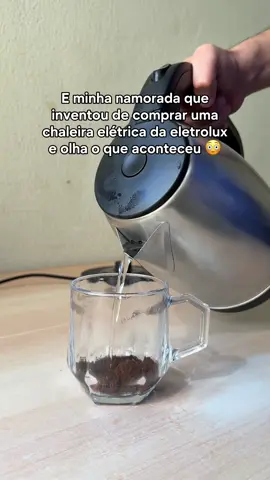 Comente QUERO pra receber o link ✨ A gente descobriu que essa chaleira é muito mais útil do que parece 😳 Esquenta mais rápido que o fogão, agiliza o cozimento e até dá pra usar na limpeza. E nem se fala na facilidade de fazer o café  No dia a dia, faz uma diferença que a gente nem esperava  ID da chaleira elétrica: 7D0MM1-XXS9 @Mercado Livre (cole no buscador do app) ✨Aproveite: no dia 9/9 há oferta exclusivas por 24 h no Mercado Livre.. com descontos + frete grátis a partir de 19 reais! #comprasonline #comprasdecasa #MercadoLivre #DataDupla