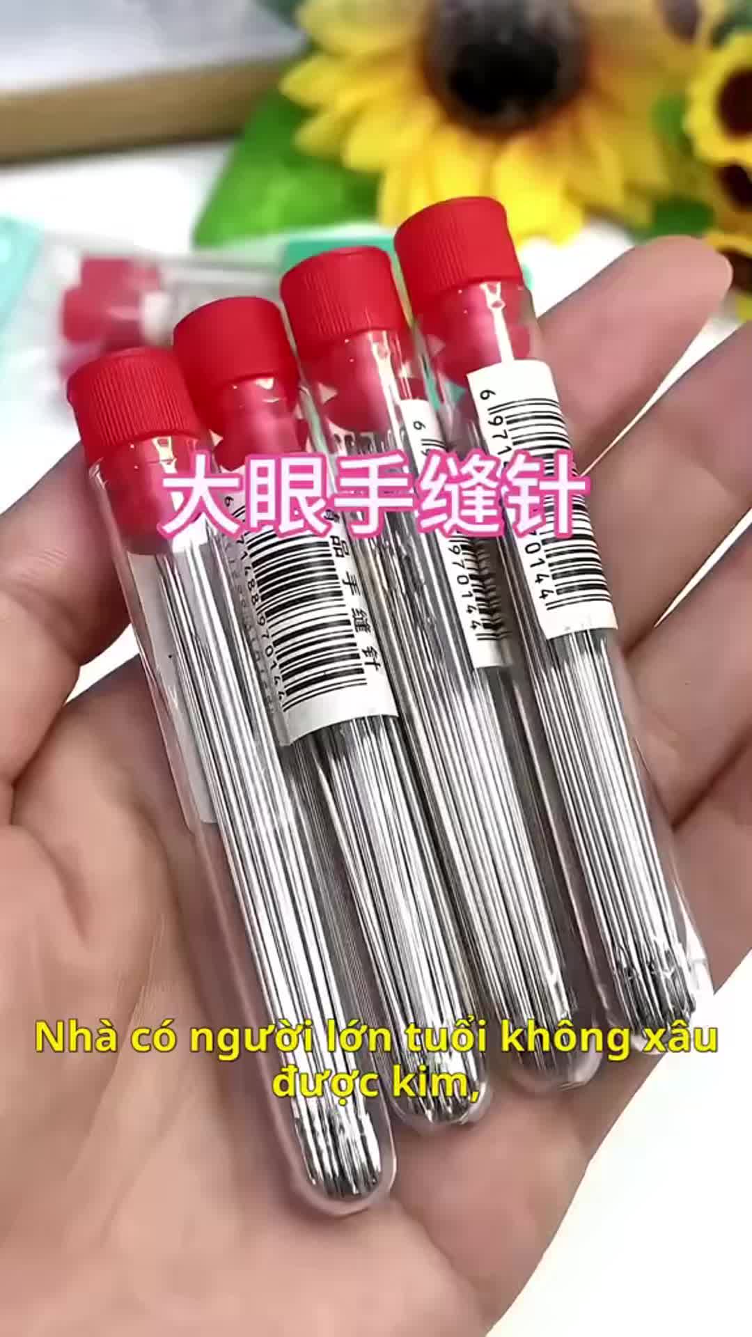🧵Lỗ kim lớn xỏ chỉ dễ dàng, thân kim chắc bền. 