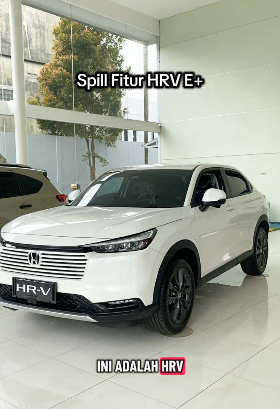 Spill fitur apa aja yang ada di Honda HRV tipe E+ Info Mobil Honda Banjarmasin & Seluruh Wilayah Kalimantan Selatan Dm/Hub/Wa :  H I K M A H 0822 5423 8889  (Fast Respon)  Jangan sungkan 🤗 #hrv #salesmobilhondabanjarmasin #salesmobilhondabanjarbaru #hondatriobatulicin #hondatriotanjung 