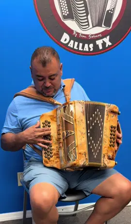 Una Pajina más #melodybandacordeonclass #clasesdeacordeon #dallastx #clases 