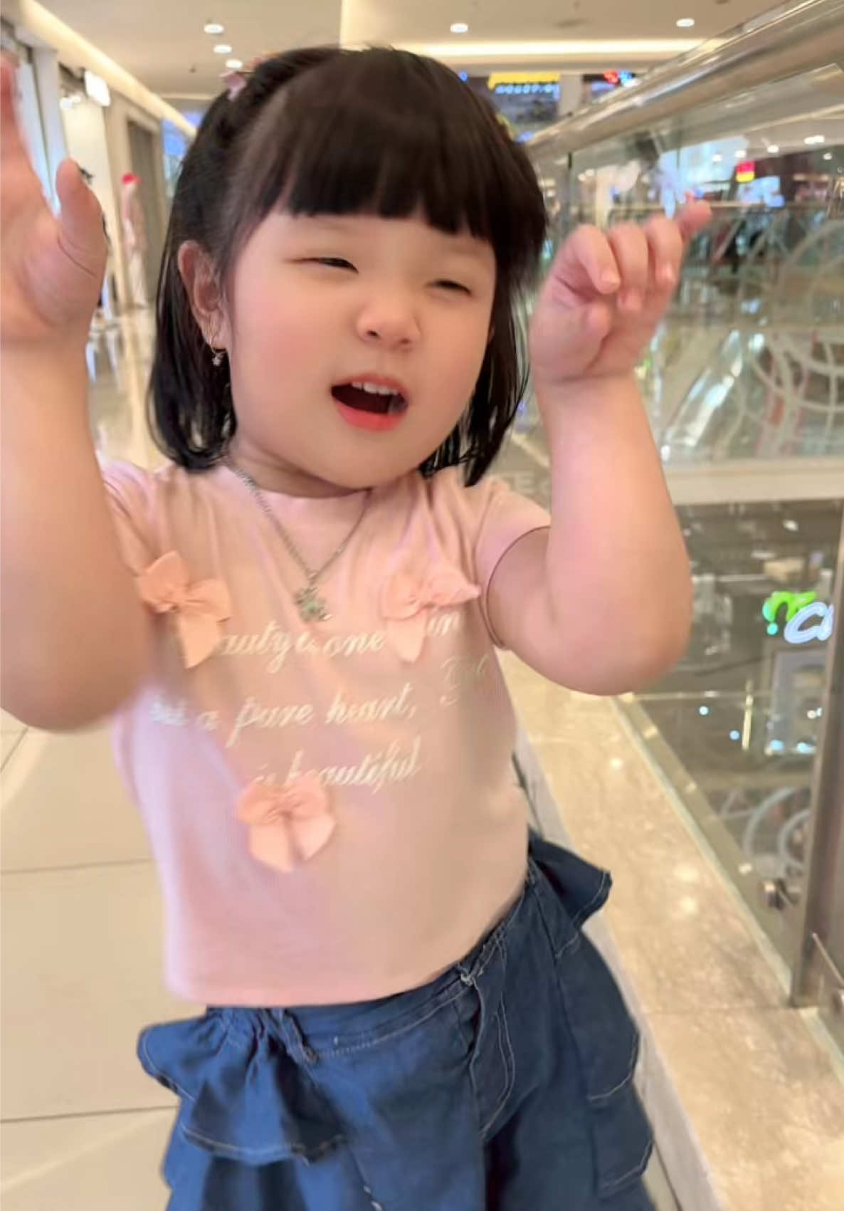 Siapa yang bisa tahan buat nggak ikutan joget kalau udah Kylie yang nge-grrr? 🐯🎶 #kylie #fyp #trendingtiktok #trendingsong #viral 