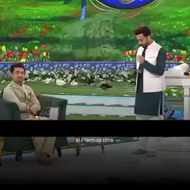 bayqasoor lagta  یہ بات سچ ہے ایسا ضرور لگتا ہے  #PoetryVideo #EmotionalShayari #UrduPoetry #HeartTouching #ForYou     `