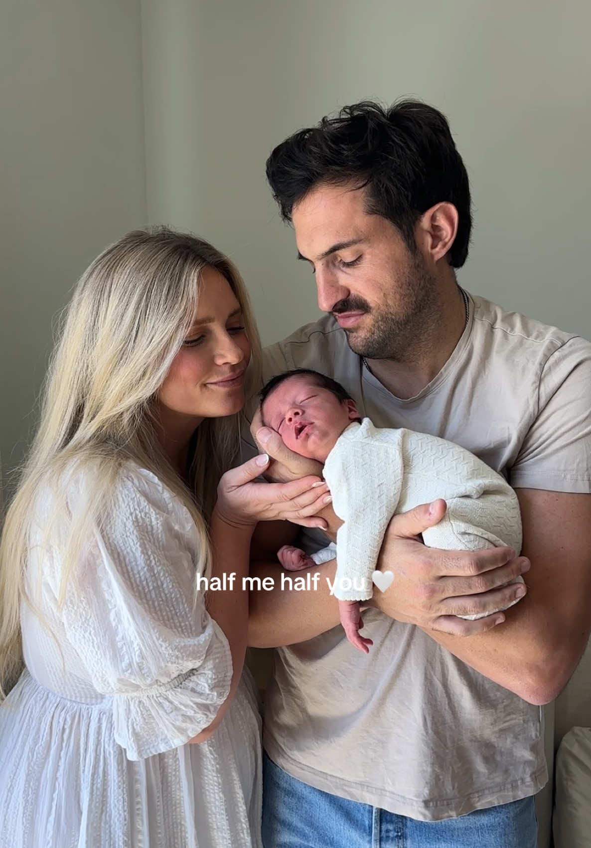 Oh my gosh!!!!! He’s so little! Who do you see more of? 🥰 #newbornbaby #babiesoftiktok #babylife #MomsofTikTok #momlife #moms #parents #parentsoftiktok #parentlife #foryoupage #fyp #viral 