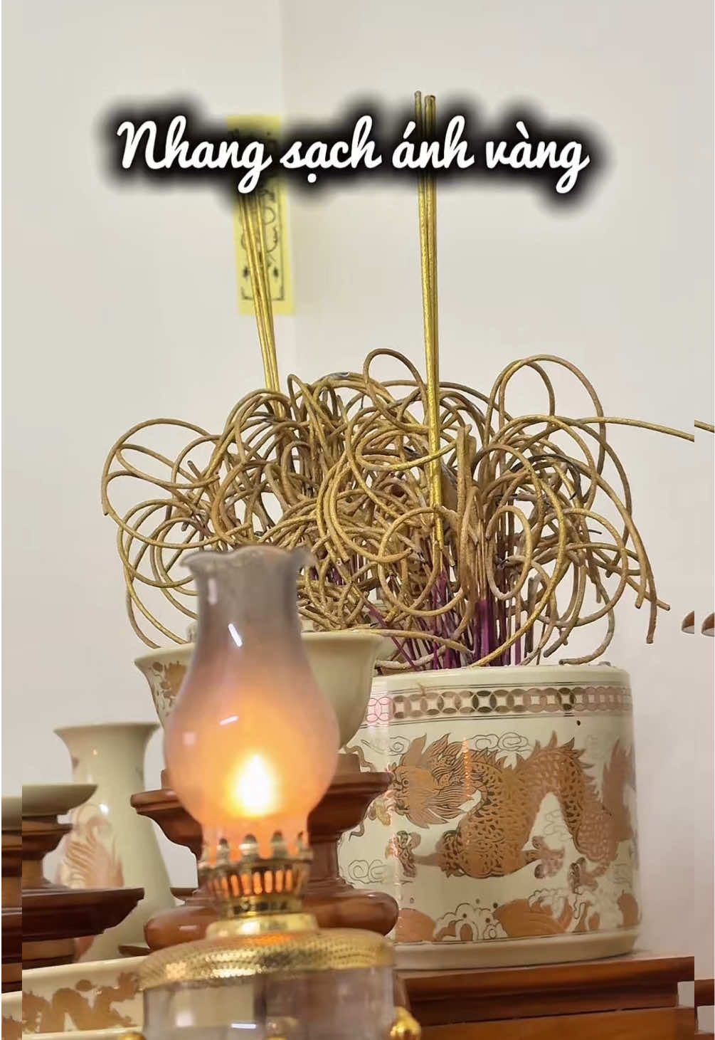 Nhang đậu tàn có mùi hương trầm và quế màu vàng ánh kim cuộn tàn số 6 #taphoacohuongvpp #nhangdautan #huongdautan #nhangsach #nhangtailoctamda 