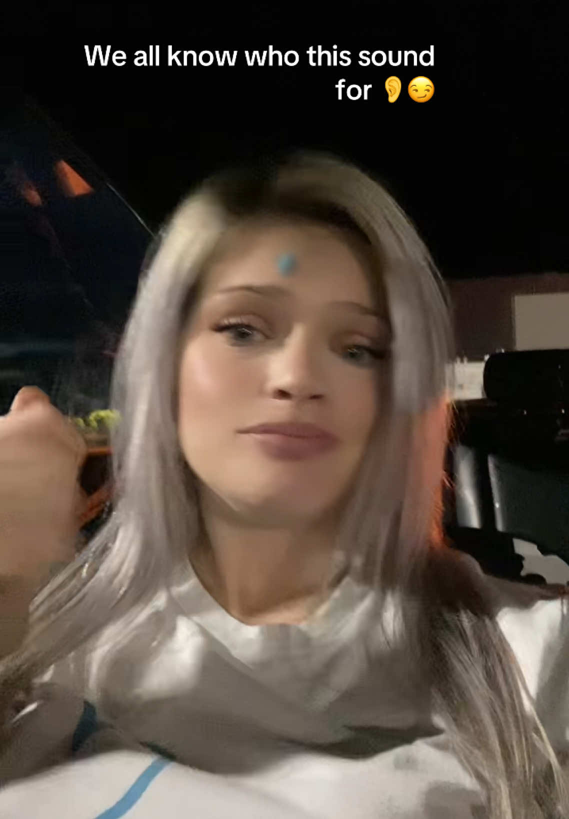 Somebody out here treating herself like a community pool 🏊‍♀️👀Not saying names…