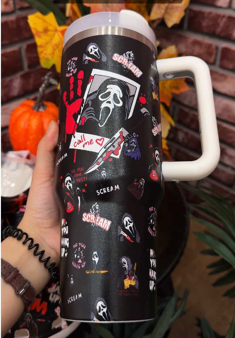 No you hang up?💖☎️🎃Do you have buy friend?💀#ghostface #ghostfacetumbler #scream #40oztumbler #tumbler #spirithalloween2025 #giftideas #gift #giftforhim #giftforher #fyp #halloween 