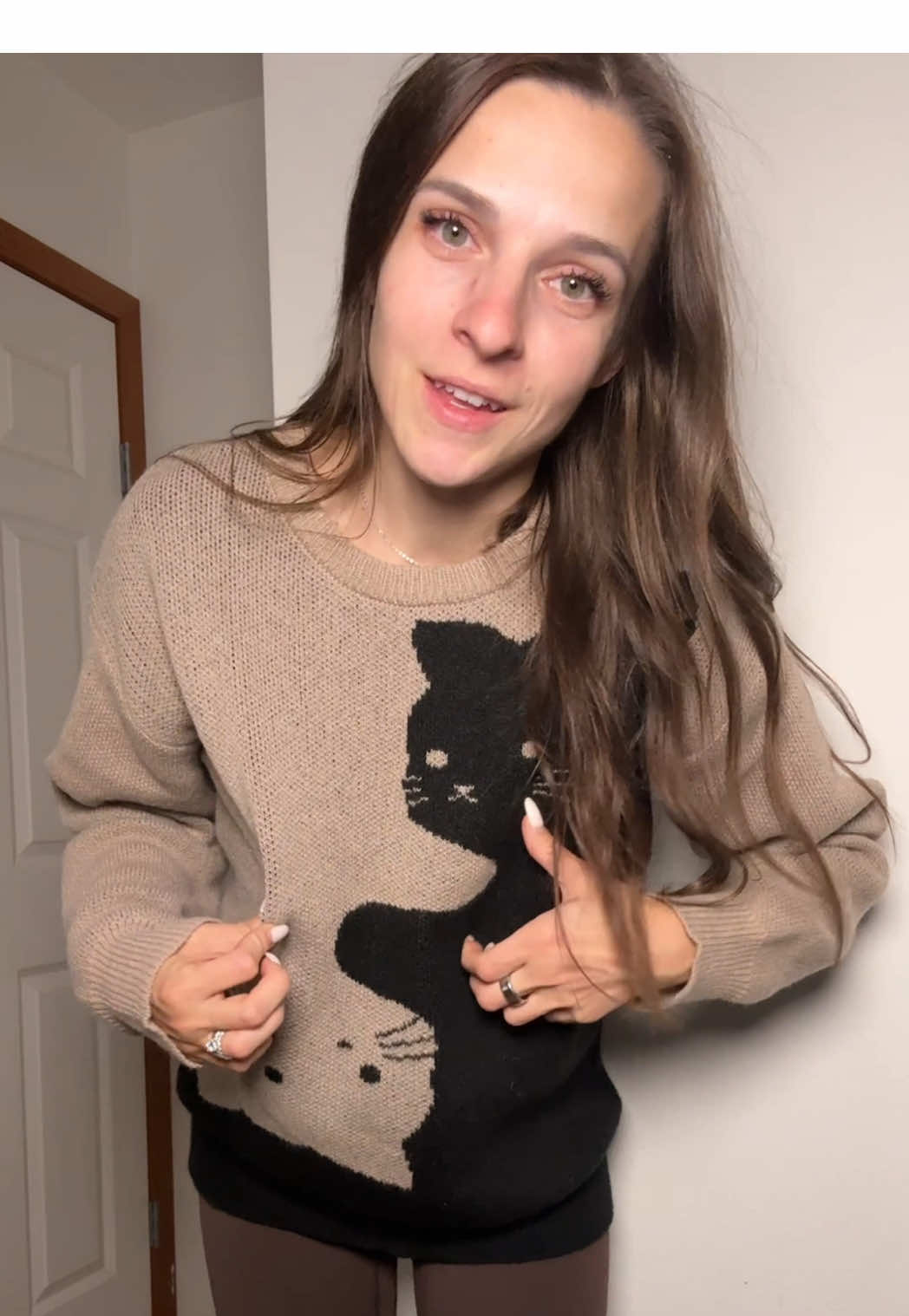 #cats#catsweater#womensfashion#womenswear 
