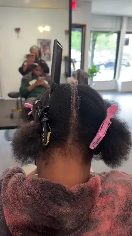 #fyp #knotlessbraids #bohoknotlessbraids #connecticuthairstylist #humanhairbohobraids 