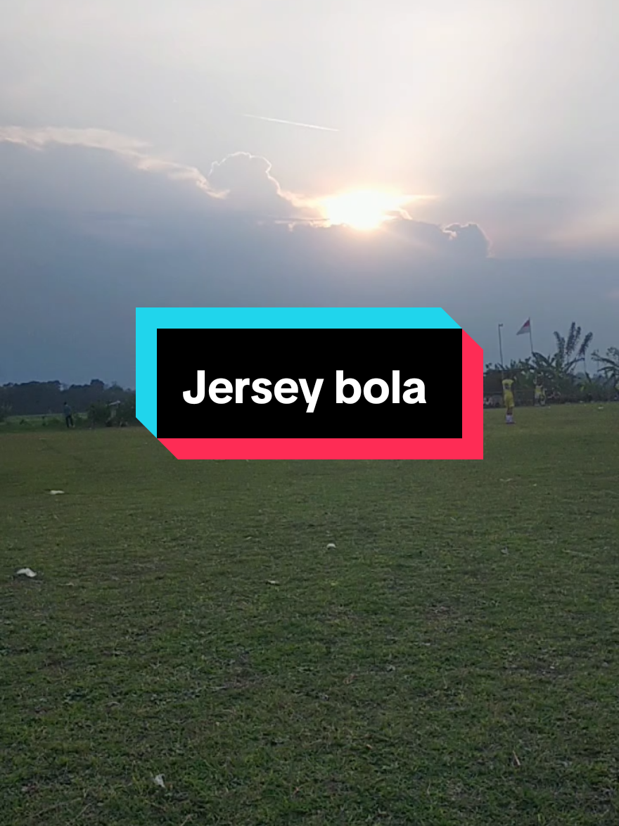 promo Jersey bola cek keranjang kuning #GajianSale #PromoGuncang99 #DijaminCuan #promojerseybola#cekkeranjangkuning👇 