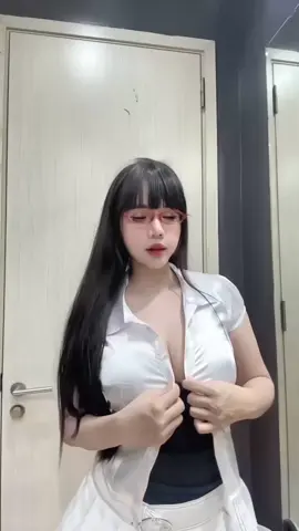 Cả năm cả tháng mới ngoi lên top top 1 lần 😌😌😌 #viralvideo #xuhuongtiktok #trending 