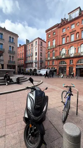 Daily day in Toulouse, France #toulouse #france #traveltiktok #francetiktok #Francetravel 