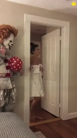 Scaring my wife prank #scareprank #prankvideo #usa #funnyprank #scared #fyp #wife 