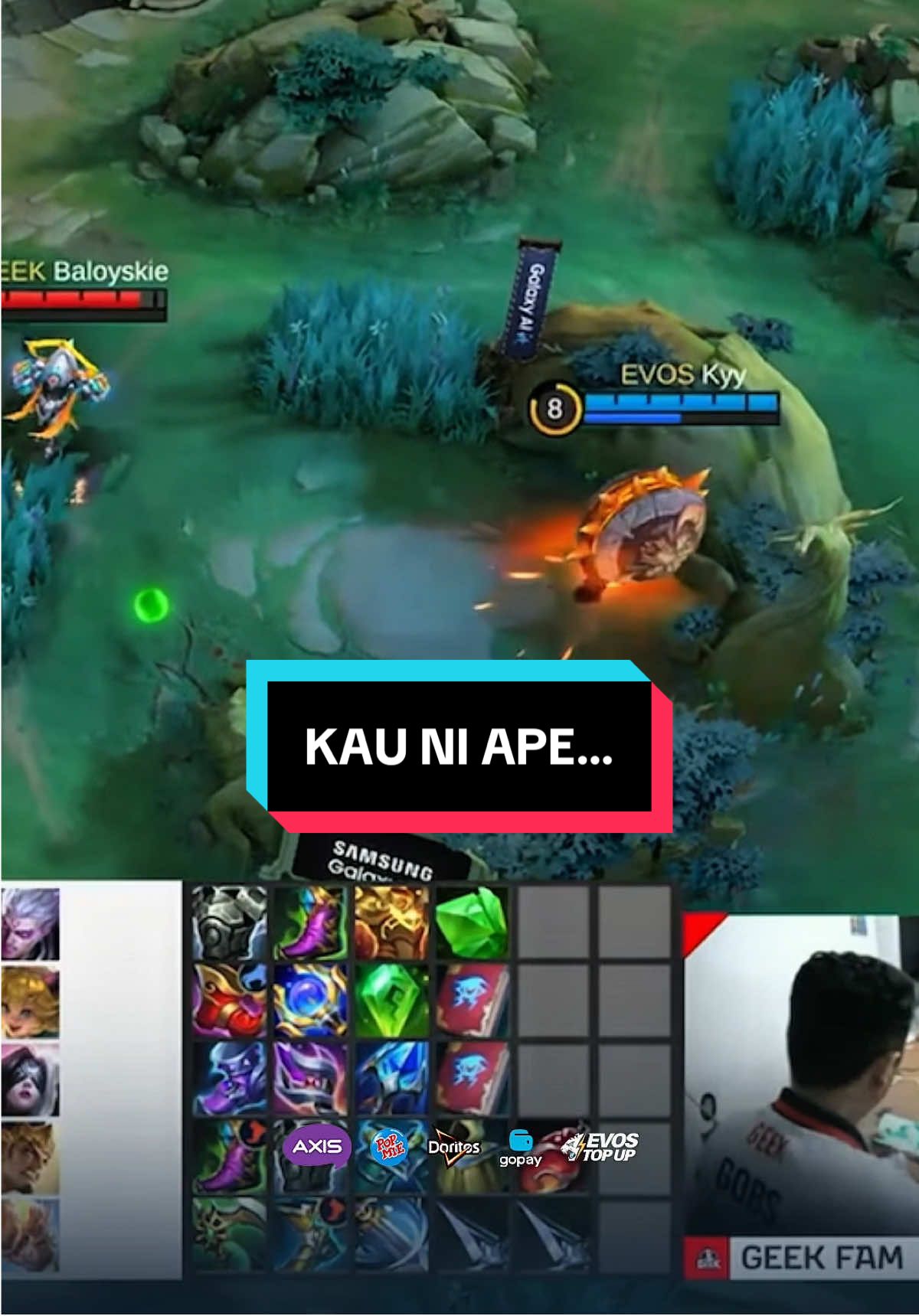 Kau ni apee? Emang suka grogi gitu gak sih kalo ditanya duluan 🥹👉👈