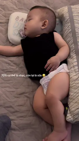 Mẹ kêu ko dậy nhưng baby shark thì 3s 🤣