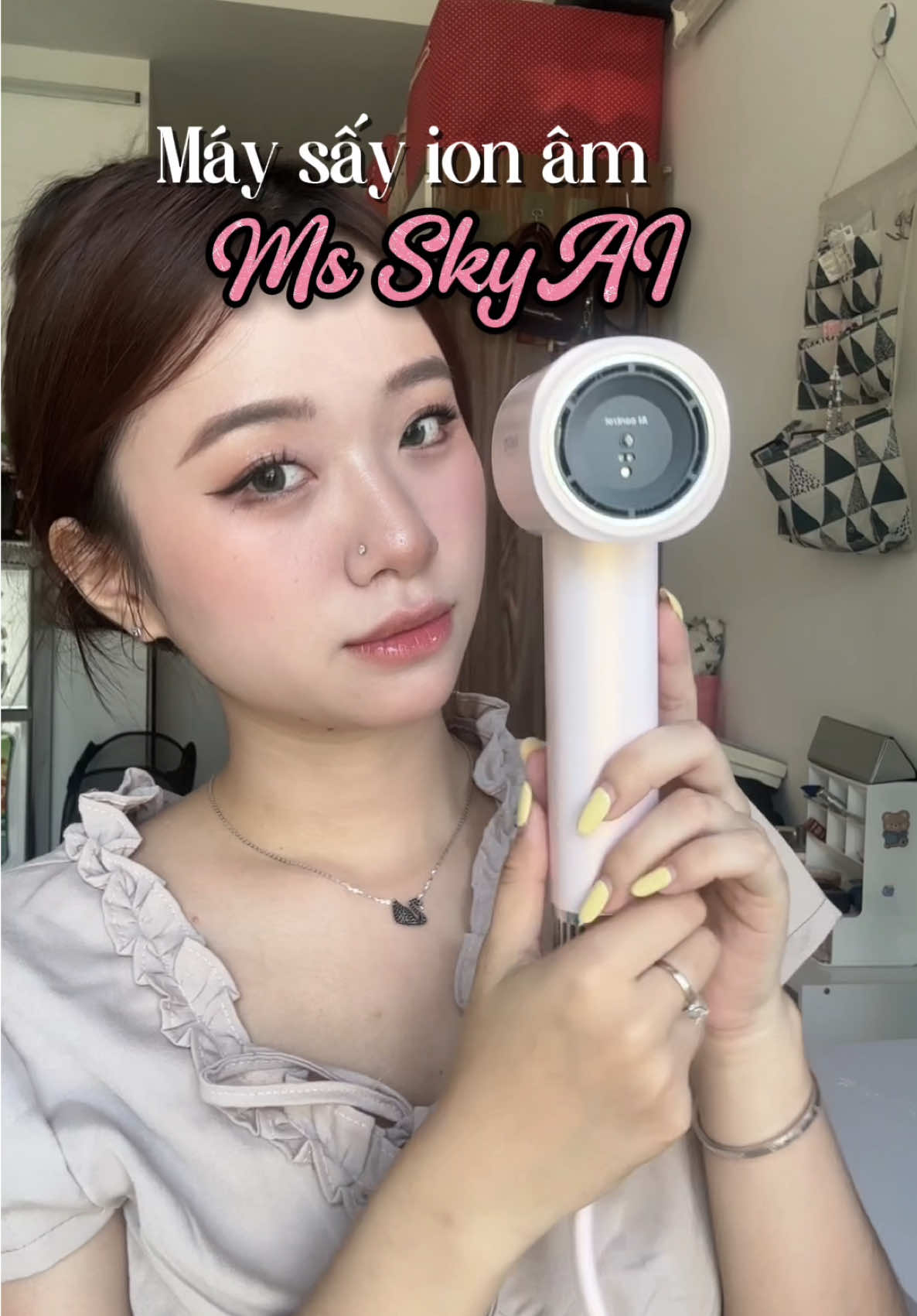 Máy sấy ion âm SkyAI Masuto – công nghệ cảm biến nhiệt thông minh ✨ Nổi bật với chế độ duy trì 50°C ổn định, tóc khô nhanh nhưng vẫn mềm mượt, không lo khô xơ 💆‍♀️💨 👉 Muốn tóc đẹp chuẩn salon ngay tại nhà? Chốt đơn liền tay nha! #masuto #skyai #maysayskyai #maysaymasuto #maysayaicambiennhiet 