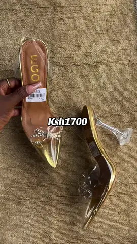 Ksh1700  Available sizes 35-43 Free delivery to Nairobi town only #fyp #goviral #heels 