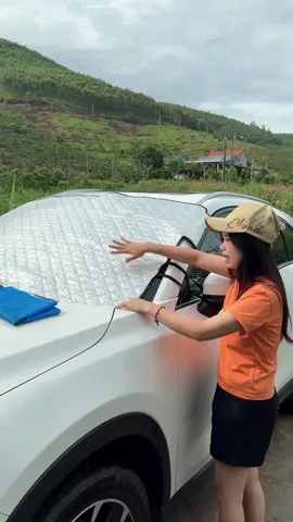 Tấn che nắng kính lái ô tô chỉ 64ka #diepcoine #tamchenangoto #tamchenangkinhlaioto 