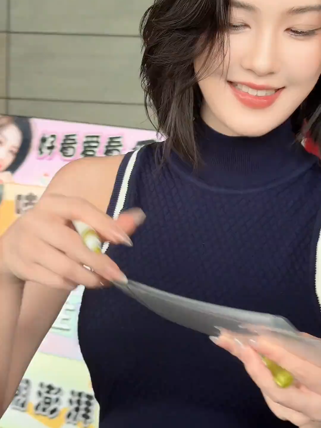 ✨ Loved this video? You can support me by sending a little gift surprise! 🎁#一眼沦陷 #美女 #漂亮 #车模 #美女车模 #身材挑战 #身材 #最美车模 #特写 #海边美女 #沙滩美女 #泳装 #极品身材 #姐姐来咯 #机车 #泳装拍摄 #这样的身材打几分 #这谁顶得住啊 #性感可爱 #丰满 #model #dailyvlog #beauty #catwalk #like #interesting #dance #bikini #cute #giris #FashionArtistry #LuxuryVisuals #StyleCinematics