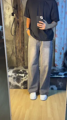 may stock na ulit mga bossing #graypants #denimpants #baggypants #widelegpants #fyp 
