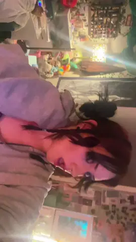 she’s so cute omg. and the best part: she’s me:) #selflove #grunge #fairy #barbie #fairytopia