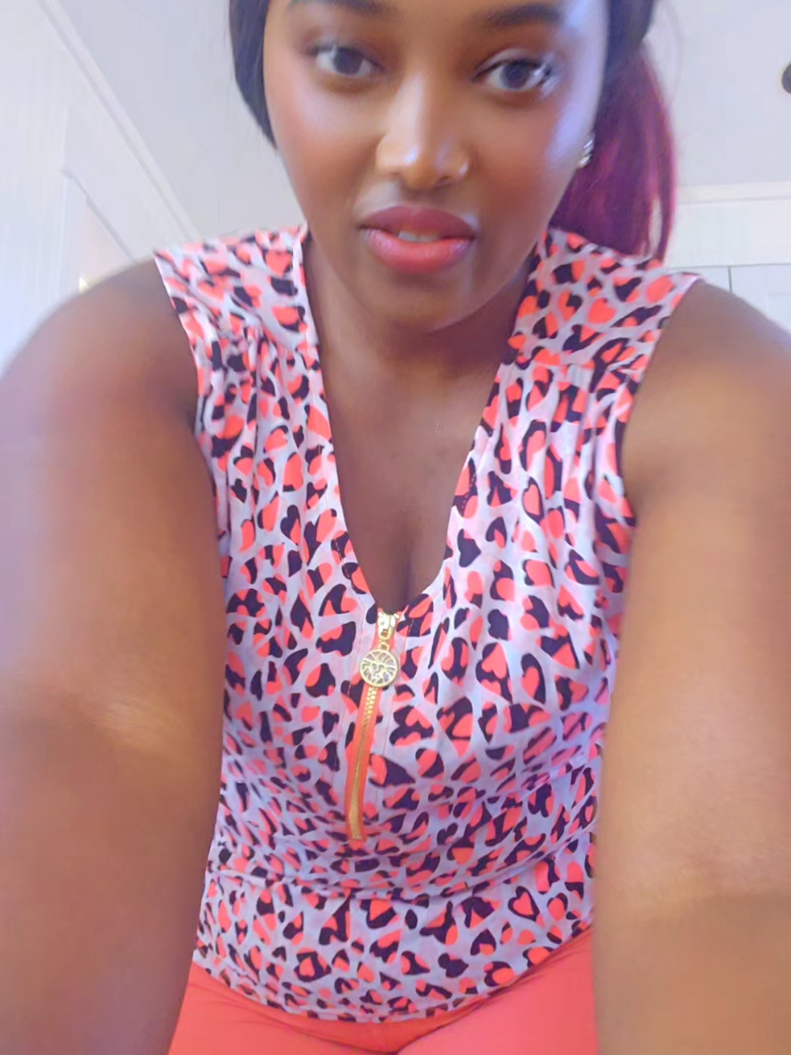 #livingmybestlife #justforfun #nurselife #smallgirlwithbigGod🥳🙏 #kenyanamericantiktok🇰🇪🇺🇸 @marini💋 