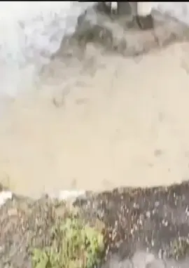 detik detik Seorang bapak bapak terjebak banjir  #viraldetikdetikseorangbapakterjebakbanjir #fyp #fypviral  #trending #highlight 