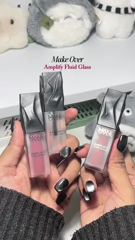 Newest launch Make Over Lip Amplify !! Lipgloss + Lipcare ?!?!❤️‍🔥❤️‍🔥  Glossynya ga berat lebay 💋  Shade favorit aku 502 taste yaa🫶🏻  #makeoveramplify #makeovermastershade #lippies #lipgloss #mymastershade @makeoverid 
