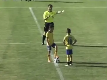 This might be the worst miss in youth football😳😄 #gtvsports🇬🇭  #sportsontiktok  #gbcdigitalstudios  #tiktoksports  #gtvsport 