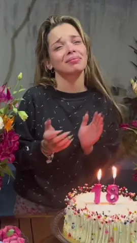 Te desejo tudo de melhor kamys, em breve esse pesadelo vai passar 🥺 #18anos #kamilinha #kamilinhasantos #hytalosantosoficial #turmadohytalo 