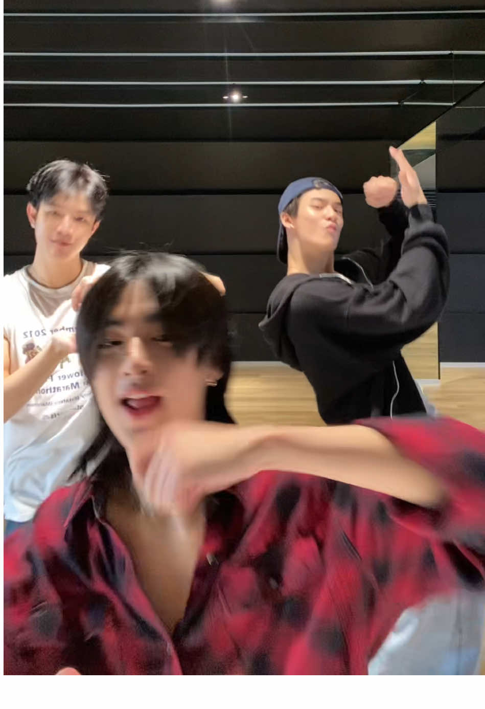 🤪  #WTDtrainee #WhatTheDuckBoyGroup #Jrxpry #Jeewathh #Janusira 
