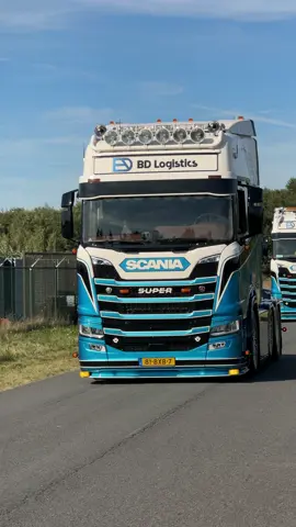 ~BD Logistic~ 👤driver: @Gijs Kerkhof ?? #hollandstyle🇳🇱😍👌 #foryoupage❤️❤️ #dikkewagens♥️👍🚛barregøander🤟🏼♥️♥️🚛 #fyp #dutchtruckers 