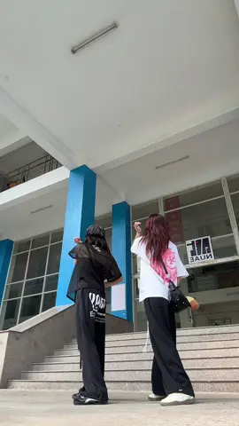 Hé lo @Tiramisuu <dc: @Minh Quang >