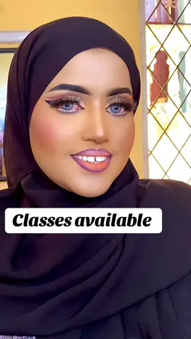 #foryoupage #makeupartist #makeupclasses #fyp #mombasamua🇰🇪 