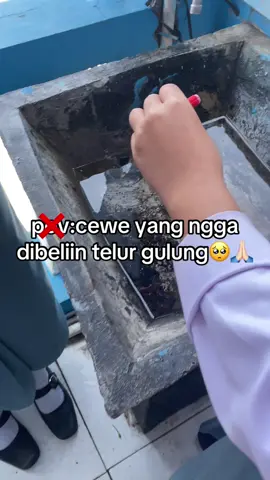 bikin sendiri syg🙏🏻 #smk17temanggung #telurgulung #fyppppppppppppppppppppppp #akuntansi #smkbisa 