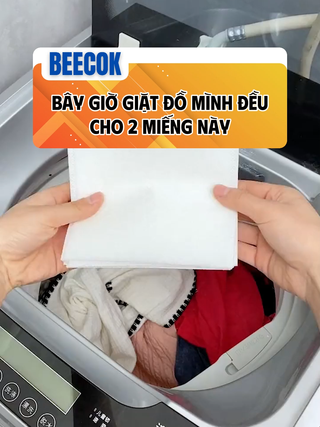 Bây giờ giặt đồ mình đèu cho 2 miếng này #beecok #chiase #giayhutmauquanao #meohay