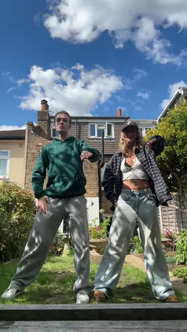 A little twist on this trend 👀 #fancyfootwork #trend #dance #viral 