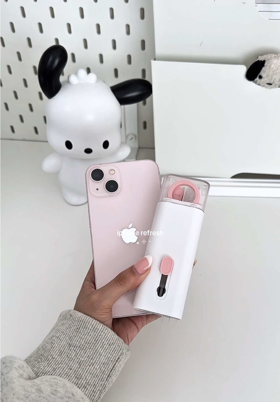 7 in 1 cleaning kit 🫧 #cleaningkit #iphone13pink #tiktokshop #asmr #iphonerefresh 