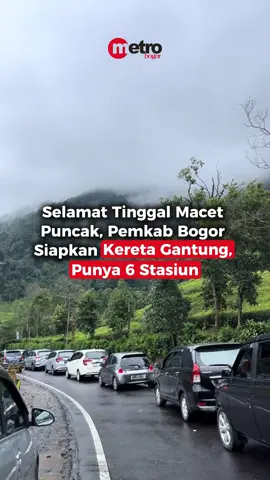 Sebuah terobosan transportasi modern sedang digodok Pemerintah Kabupaten Bogor: kereta gantung melayang di atas hamparan hijau Puncak.  Bupati Bogor, Rudy Susmanto, menuturkan rencana pembangunan kereta gantung modern atau Suspended String Light Rail Transport (SSLRT),  dirancang bukan hanya sebagai solusi transportasi, tapi juga ikon wisata baru yang ramah lingkungan.  Rute awalnya akan membentang dari Gunung Mas hingga Puncak Pass.  #puncak #puncakbogor #keretagantung #metrobogor #bacametrobogor 