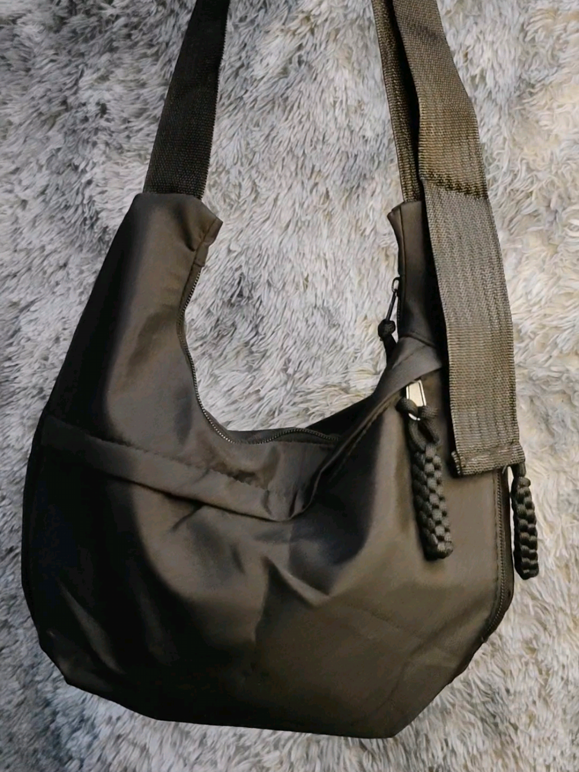 Mura pero sulit na bag #bagformen #bagforwomen #dumplingbag #schoolbag #messengerbag 