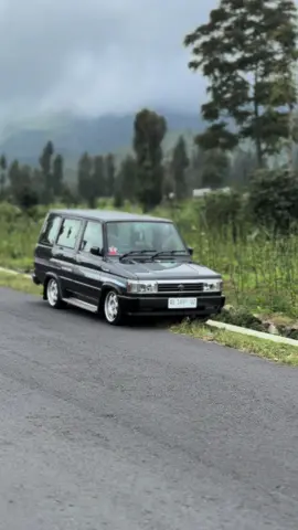 🤩 #kijangmenolakpunah #kijangindonesia #kijangsuper #kijangmodifikasi #kijangceperindonesia 